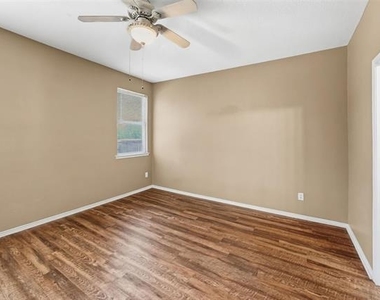 5208 Novato Place - Photo Thumbnail 12