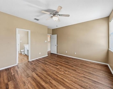 5208 Novato Place - Photo Thumbnail 13