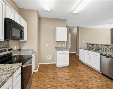 5208 Novato Place - Photo Thumbnail 10