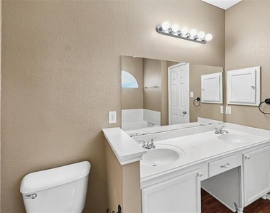 5208 Novato Place - Photo Thumbnail 15