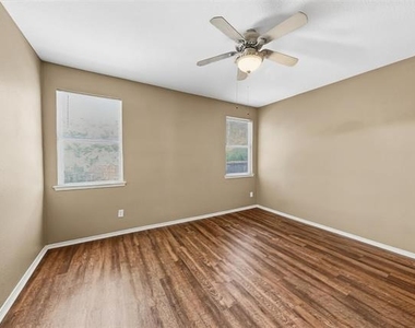 5208 Novato Place - Photo Thumbnail 14