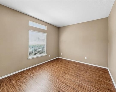 5208 Novato Place - Photo Thumbnail 5