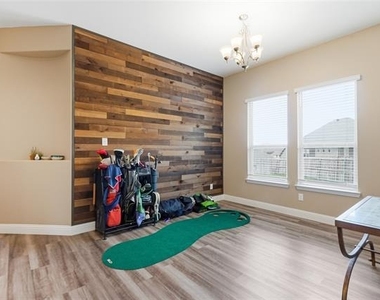 514 Kettlewood Court - Photo Thumbnail 2
