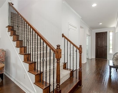 1034 Blanco Drive - Photo Thumbnail 30