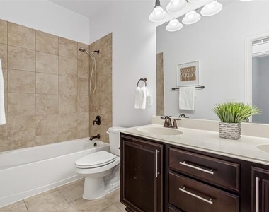 1034 Blanco Drive - Photo Thumbnail 28