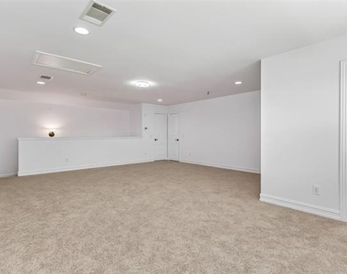 1034 Blanco Drive - Photo Thumbnail 33