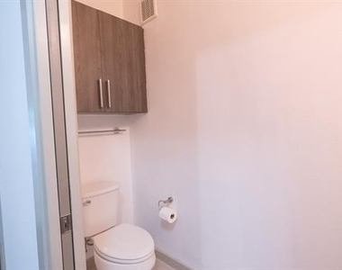 3600 South Lamar Boulevard - Photo Thumbnail 4