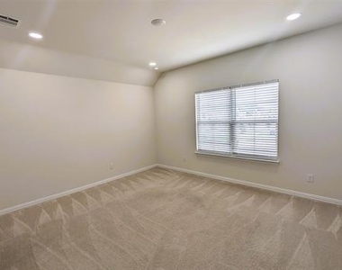 16284 Sage Crest Drive - Photo Thumbnail 26