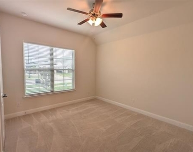 16284 Sage Crest Drive - Photo Thumbnail 20
