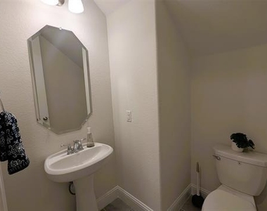 16284 Sage Crest Drive - Photo Thumbnail 19