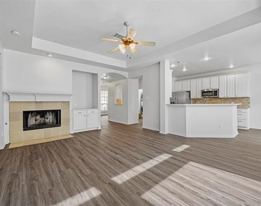 1711 Peregrine Drive - Photo Thumbnail 5