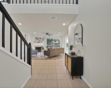 7548 Meadow Creek Drive - Photo Thumbnail 5