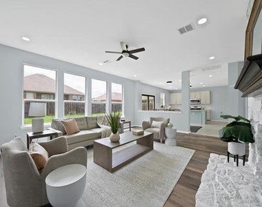 137 Heritage Drive - Photo Thumbnail 13
