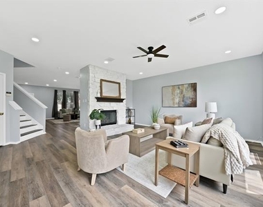 137 Heritage Drive - Photo Thumbnail 12