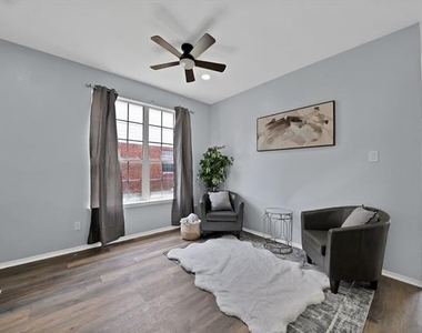 137 Heritage Drive - Photo Thumbnail 10