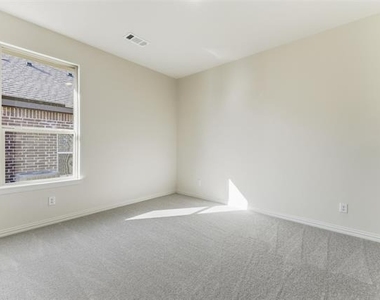 3511 Helena Street - Photo Thumbnail 14