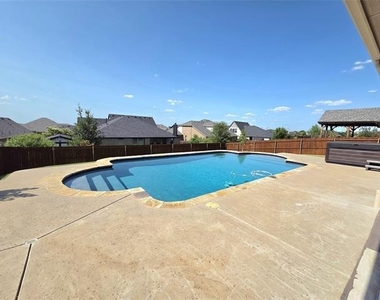 6916 Talon Drive - Photo Thumbnail 30