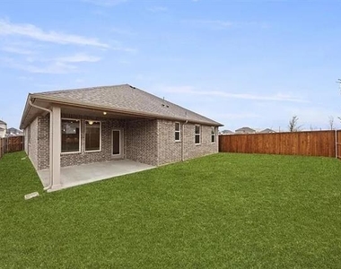 1825 Plymouth Drive - Photo Thumbnail 17