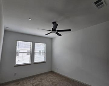 4336 Hopewell Street - Photo Thumbnail 9