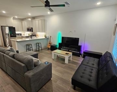 4336 Hopewell Street - Photo Thumbnail 5