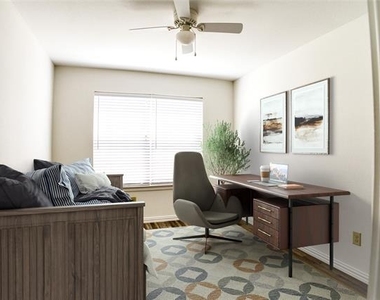 1708 S Waco Street - Photo Thumbnail 5