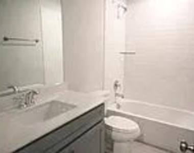 1012 Portina Drive - Photo Thumbnail 27