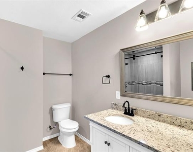 4729 Woodhaven Lane - Photo Thumbnail 30
