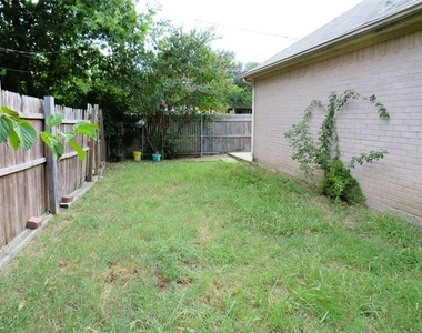 6034 Maple Leaf Drive - Photo Thumbnail 26