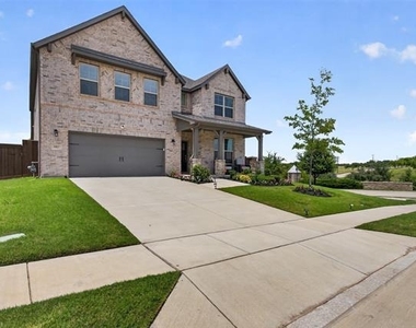 1002 Copper Smith Way - Photo Thumbnail 38