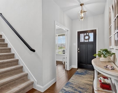 1002 Copper Smith Way - Photo Thumbnail 34