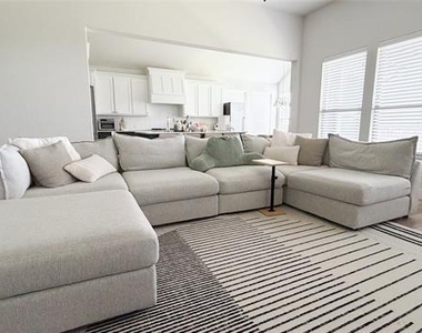 3201 Calvin Road - Photo Thumbnail 3