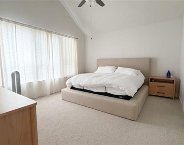 3201 Calvin Road - Photo Thumbnail 6