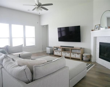 3201 Calvin Road - Photo Thumbnail 5