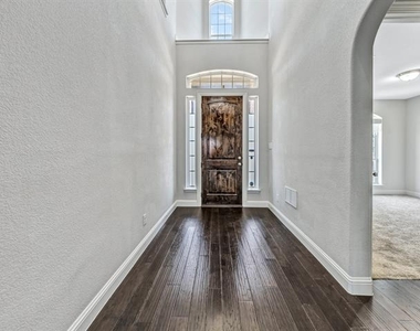 1121 Ranch Gate Lane - Photo Thumbnail 2