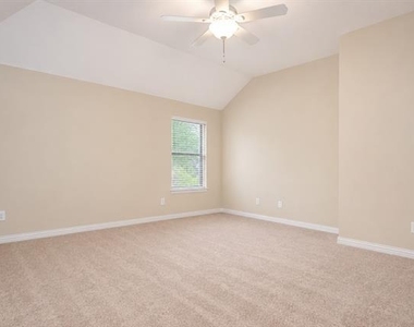 9829 Lightcatcher Drive - Photo Thumbnail 13