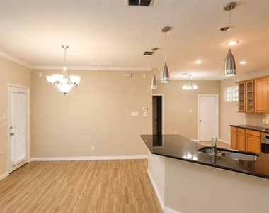 9829 Lightcatcher Drive - Photo Thumbnail 4