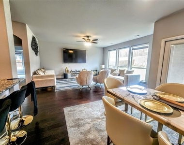 1024 Timber Ridge Drive - Photo Thumbnail 6