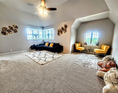 1024 Timber Ridge Drive - Photo Thumbnail 7