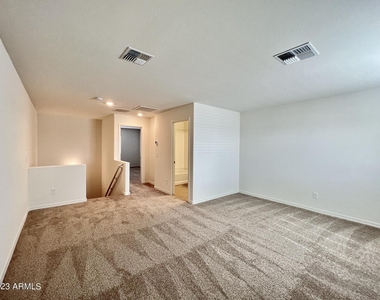 1750 W Inca Drive - Photo Thumbnail 16