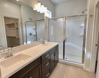 1750 W Inca Drive - Photo Thumbnail 12