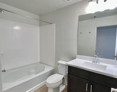 1750 W Inca Drive - Photo Thumbnail 17