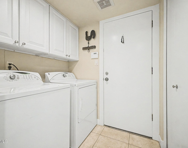 7243 E Montebello Avenue - Photo Thumbnail 24