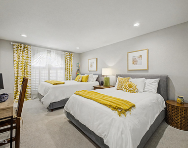7243 E Montebello Avenue - Photo Thumbnail 17