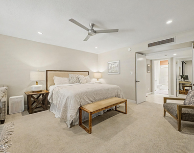 7243 E Montebello Avenue - Photo Thumbnail 20
