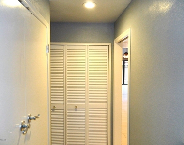 5424 S Clambake Bay Court - Photo Thumbnail 6