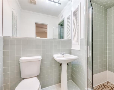 10715 Royal Springs Drive - Photo Thumbnail 9