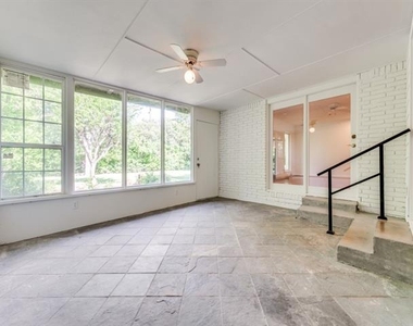 10715 Royal Springs Drive - Photo Thumbnail 10