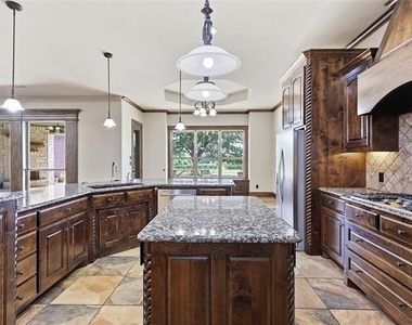 1453 Whitley Road - Photo Thumbnail 15