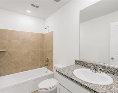 7109 Gray Wolf Lane - Photo Thumbnail 13