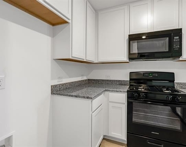 7109 Gray Wolf Lane - Photo Thumbnail 7